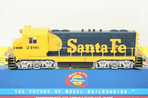 Locomotora Athearn HO ATSF Santa Fe Warbonnet CF7 cabina angular #2486 DCC lista | Condition: Used