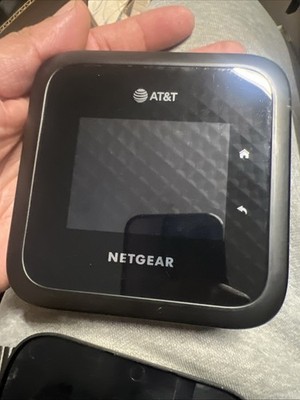 Netgear NightHawk M6 Pro MR6500 AT&T Mobile Hotspot Router