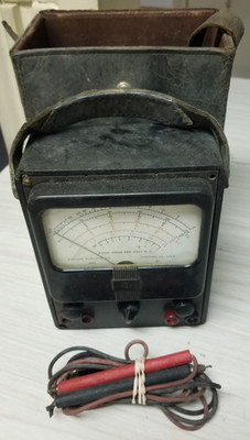 Simpson Electric  Multimeter Ohmmeter With Leads K174/PR