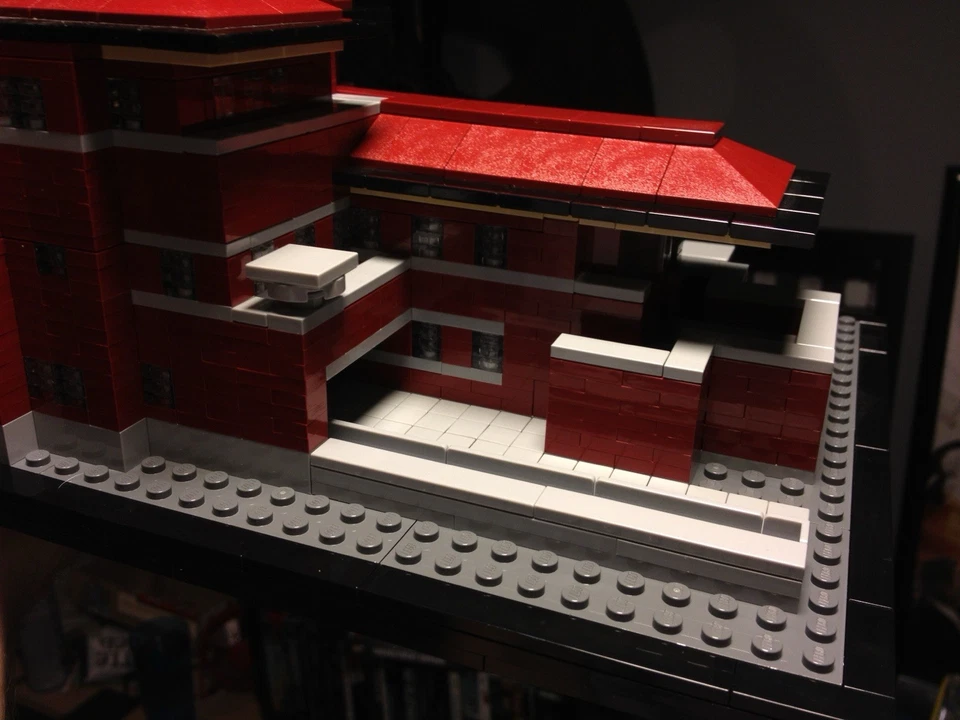 LEGO 21010 – Robie House (Frank Lloyd Wright) COMPLETE WITH MANUAL (no box) - Image 4 of 4