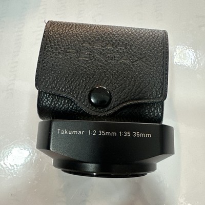 Asahi Pentax Super Takumar 1:2 35/1:3.5 35mMetall Gegenlichtblende + Ledertasche