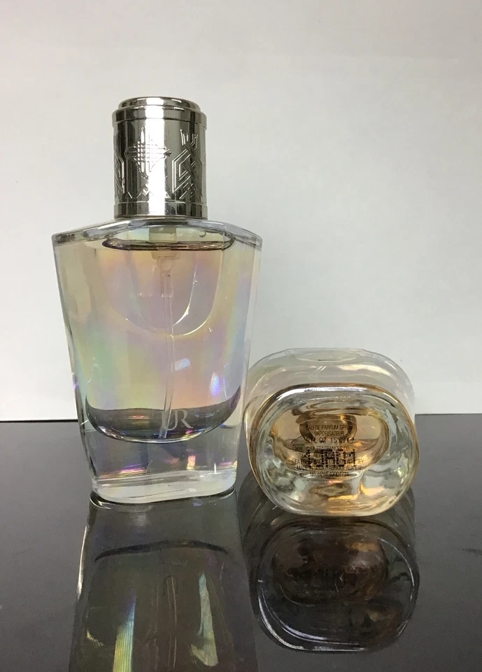 Lote de 2 Ur By Usher para mujer eau de parfum mini spray 0,5 fl oz, como en la foto. Foto 4 de 4