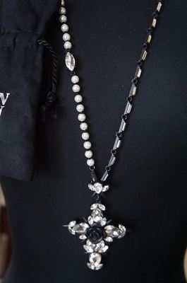 NEW Erickson Beamon Rocks long Black Goth Girl Crystal Pearl Cross Necklace 