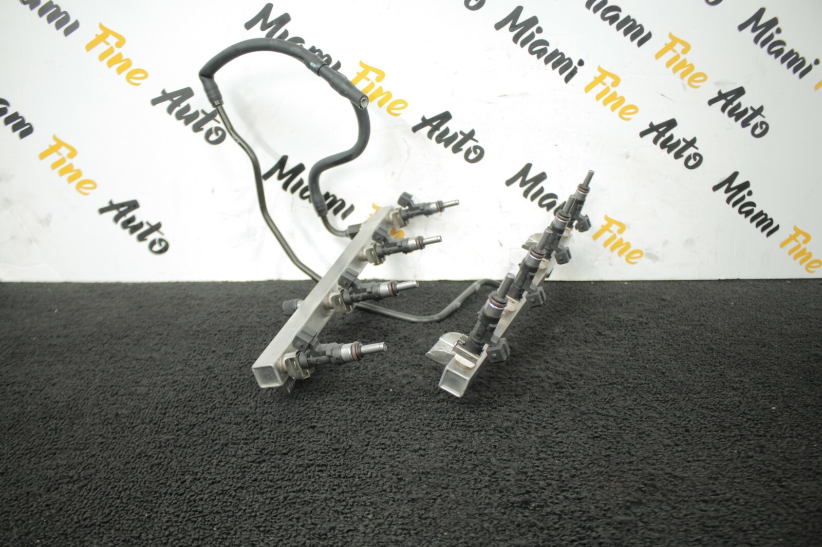 2014 MASERATI GRANTURISMO S FUEL INJECTORS W/ RAILS PAIR OEM