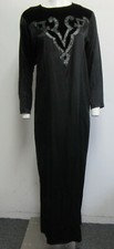 NATORI Black Silk Gown with Lace and Velvet Design Size Small