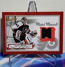 2005-06 Upper Deck BEE HIVE Hockey ROBERT ESCHE #MM-RE MATTED MATERIALS JERSEY