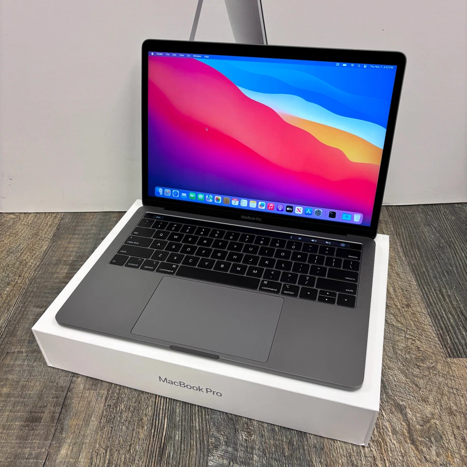 2019/2020 MacBook Pro 13 QUAD 3.9GHZ - 128GB SSD - Apple Laptop - Image 4 of 4