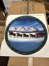 Anheuser-Busch Budweiser "Holiday in the Mountains" Year 2000 Collectible Plate