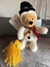 Disney Store - Winnie the Pooh Snowman - 8" Mini Bean Bag Plush w/broom NWT