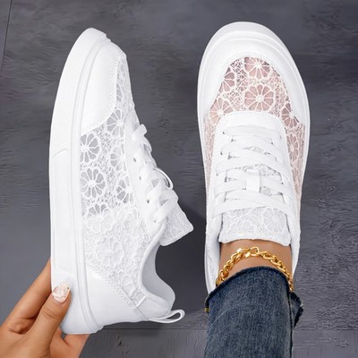 Women's summer breathable lace mesh shoes are lightweight and comfortable