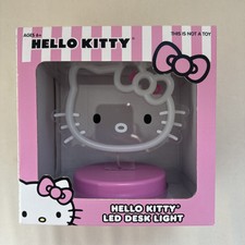 Hello Kitty Bright Led Desk Light Pink, Beautiful Design for Gift Ages 6 NIB