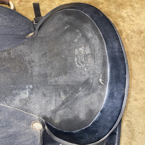 17" Abetta Saddle Black - Picture 4 of 12