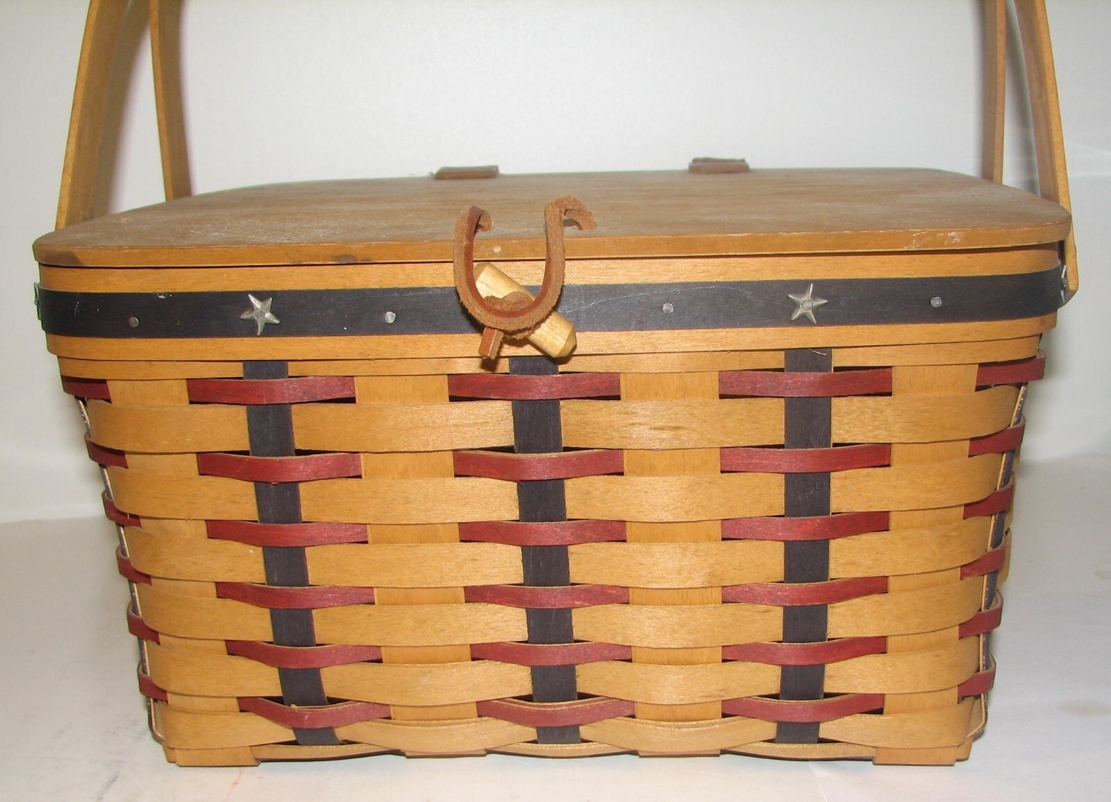 vintage Longaberger picnic basket with riser signed 2004 eBay