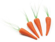 Dollhouse Miniatures 1:12 Scale Carrots, 4/Pk IM65082