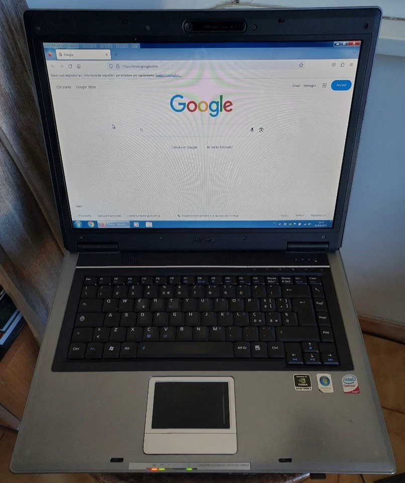 Notebook Computer Asus F3S Portatile Retrogaming Vintage - Immagine 2 di 4