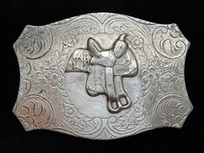 PF03124 VINTAGE 1960s HORSE SADDLE ORNAMENTAL WESTERN COWBOY BELT BUCKLE