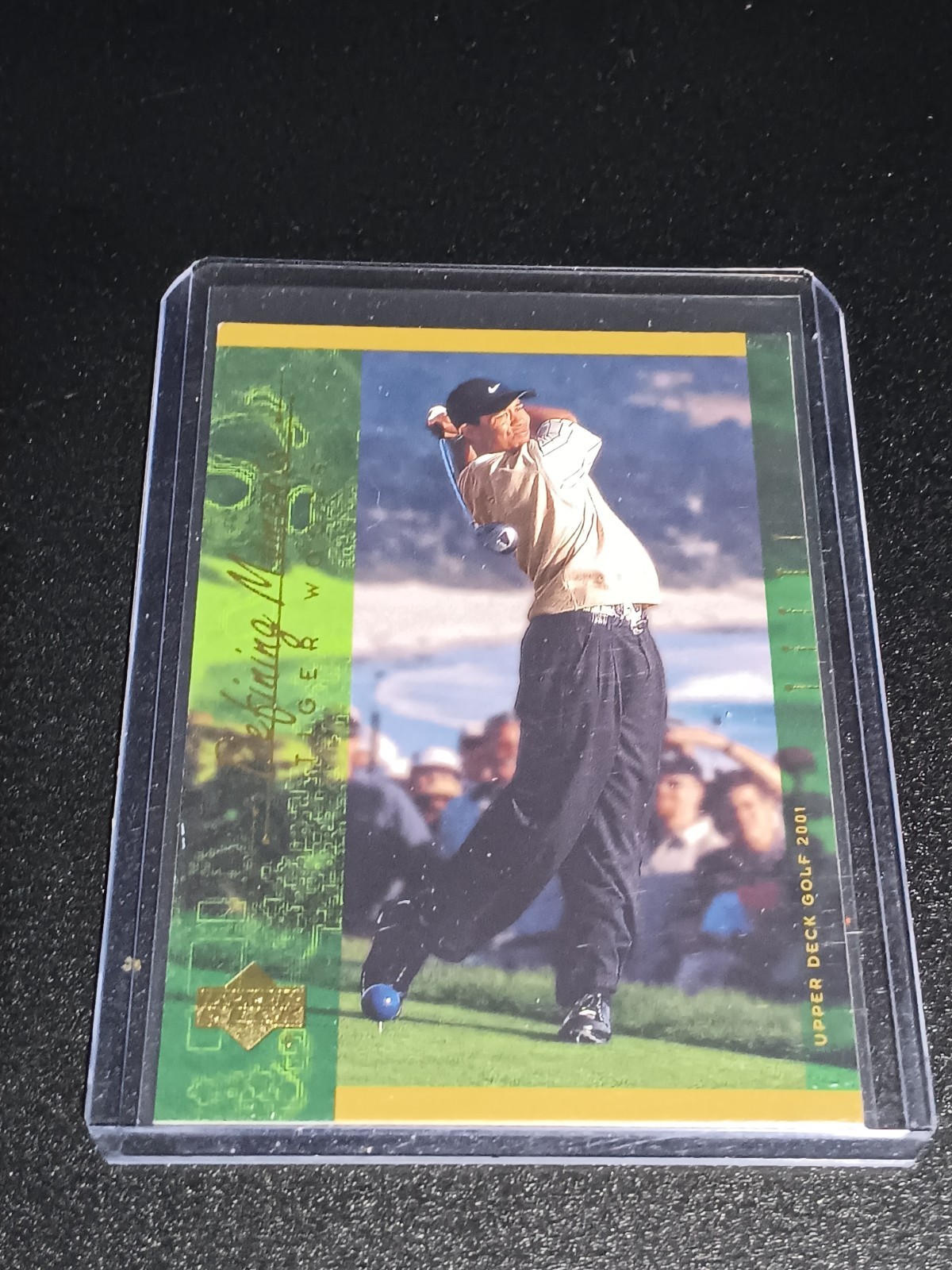 2001 Upper Deck - Defining Moments Tiger Woods #124 (RC)