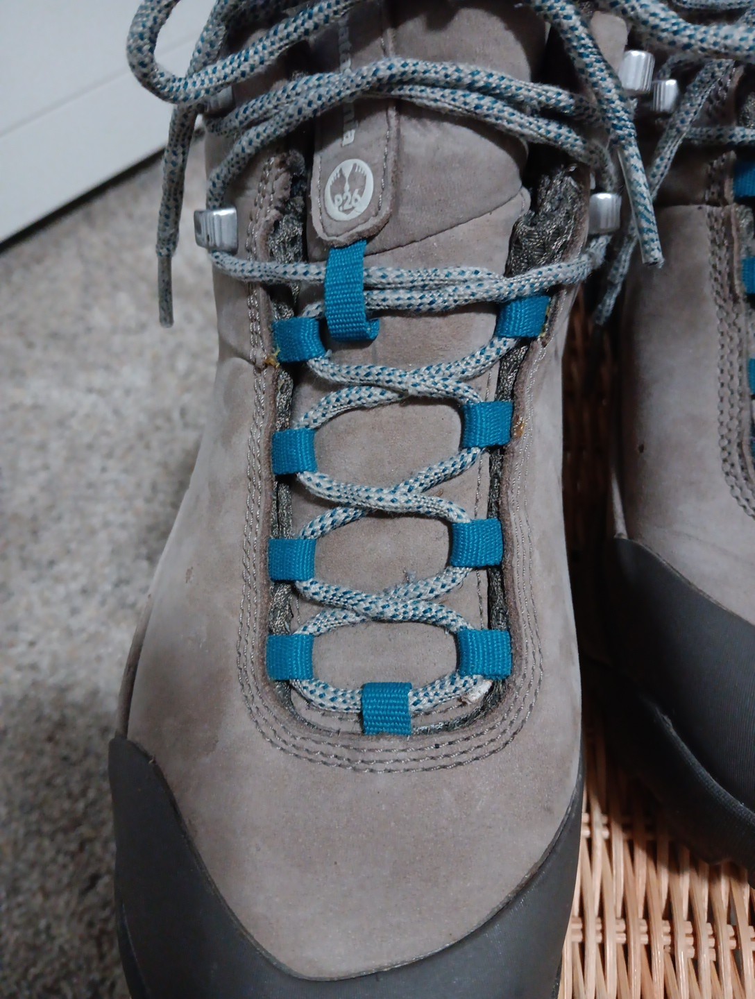 WOMANS PATAGONIA BURLAP HIKERS NWOB thumbnail 2