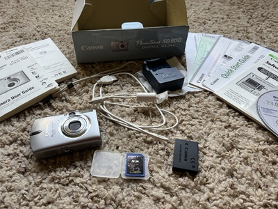 #ad #ad Canon PowerShot SD500 Digital ELPH Camera Silver 7.1 MP Original Kit Tested $125.00