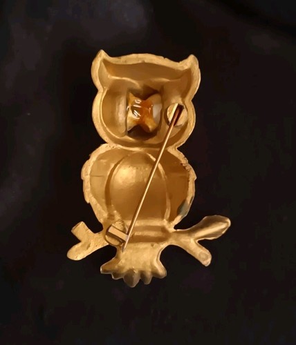 Painted Celluloid Owl Vintage Brooch Pin C Closure 1940's Retro Unsigned - Picture 2 of 5