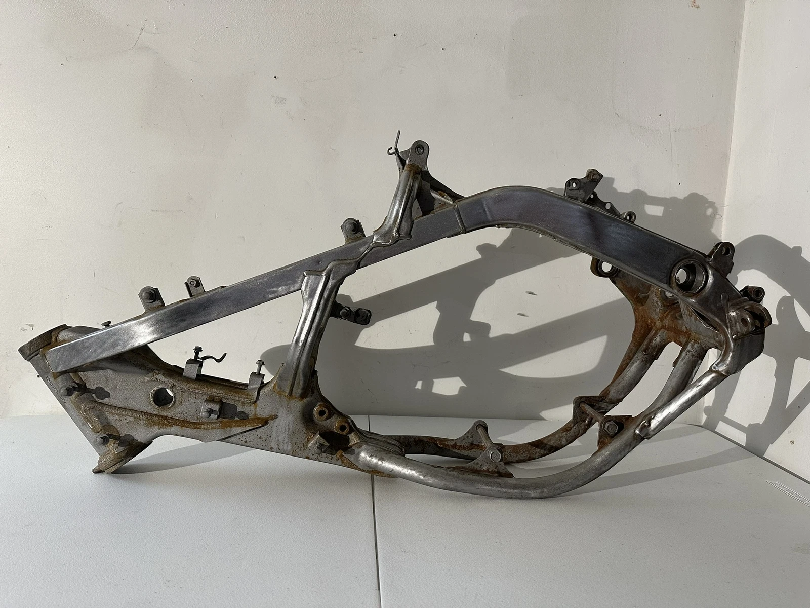 K　サイズ1 1995 - 1996 Kawasaki KX125 OEM Frame Chassis