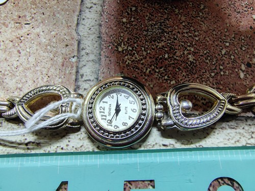 New & Gently Loved Watches-Choose From Geneva, Rumours, NY&C "Gift Idea" - Picture 36 of 92