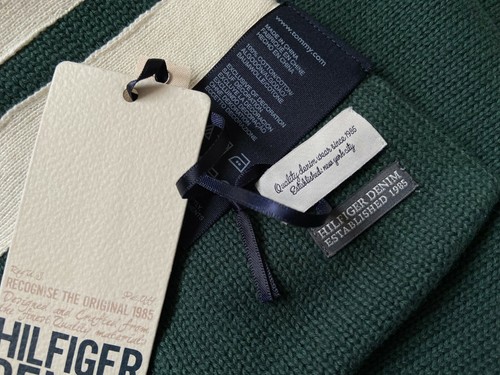 BUFANDA UNIVERSITARIA TOMMY HILFIGER VERDE BOSQUE DOBLE CAPA NUEVA CON ETIQUETAS - Imagen 7 de 8