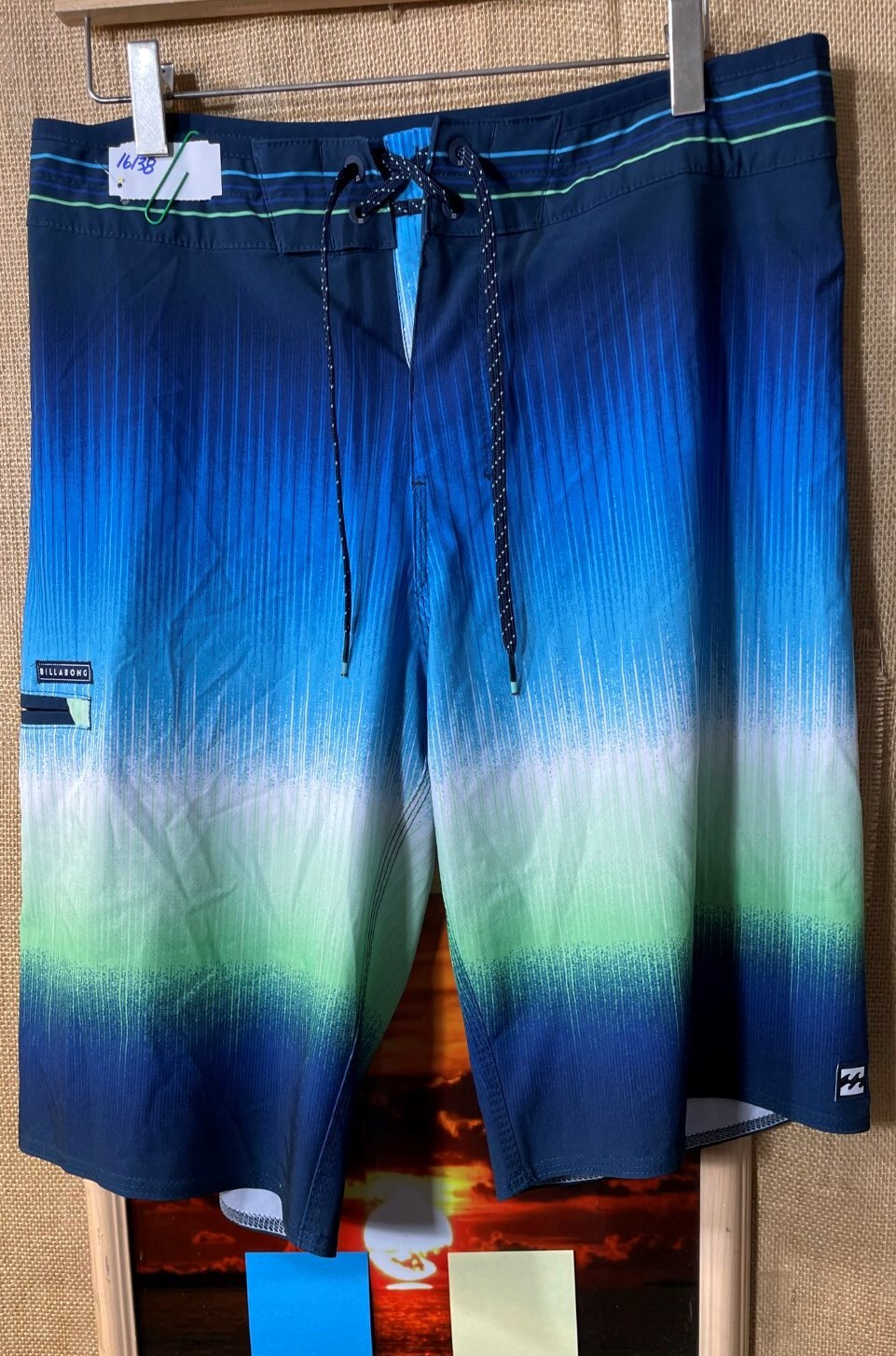 BillaBong Recycler Fluid Airlite men’s Board Shorts p… Gem