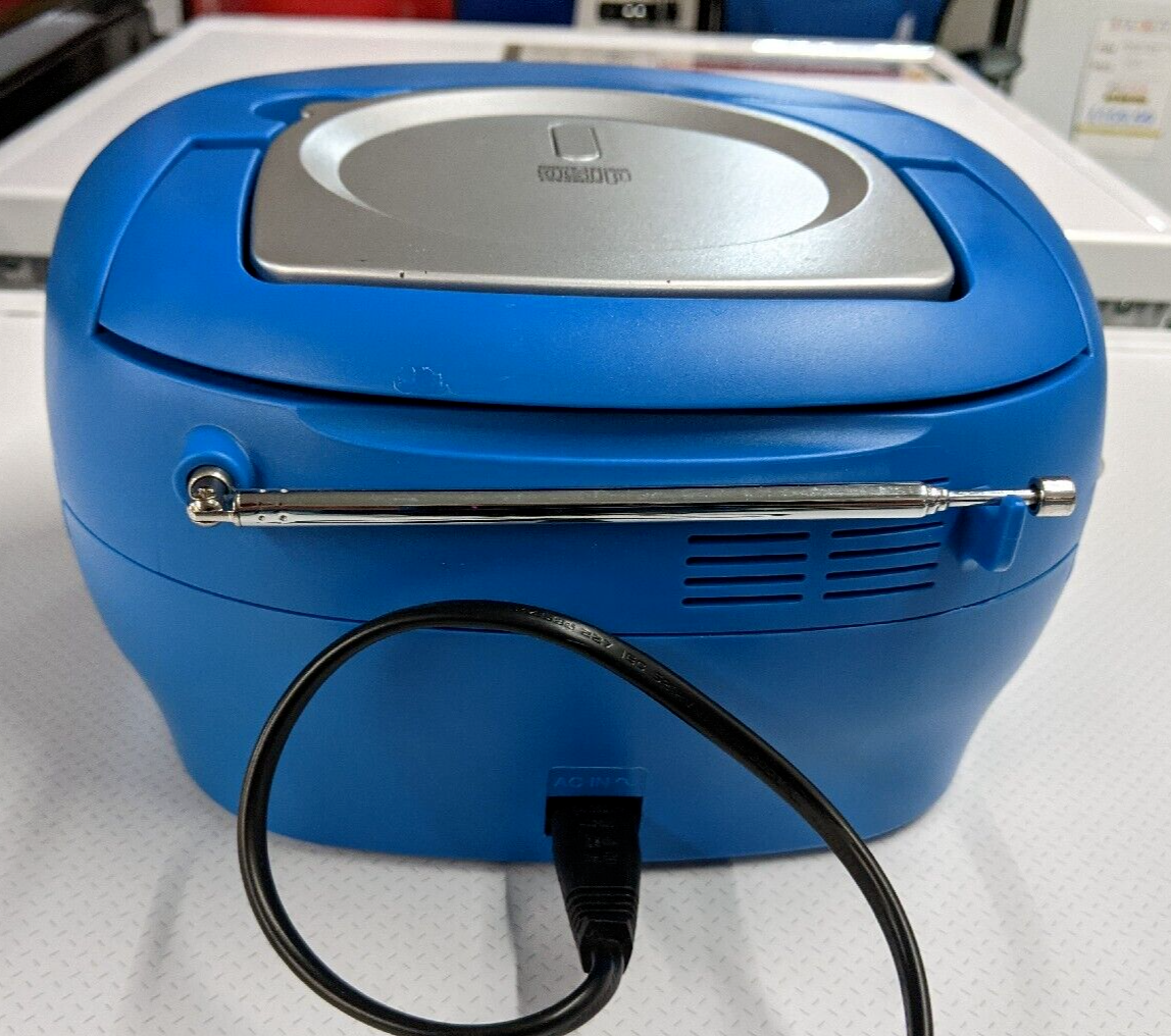 GROOVE Portable Stereo Boombox CD Player with FM/AM Radio Blue eBay