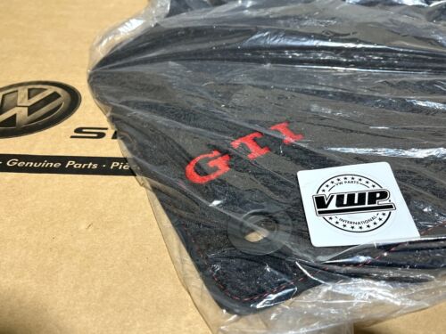 VW Golf MK5 MK6 GTI Carpet Floor Foot Mats Embroidered Red GTI Logo Oval Clips - Picture 3 of 9