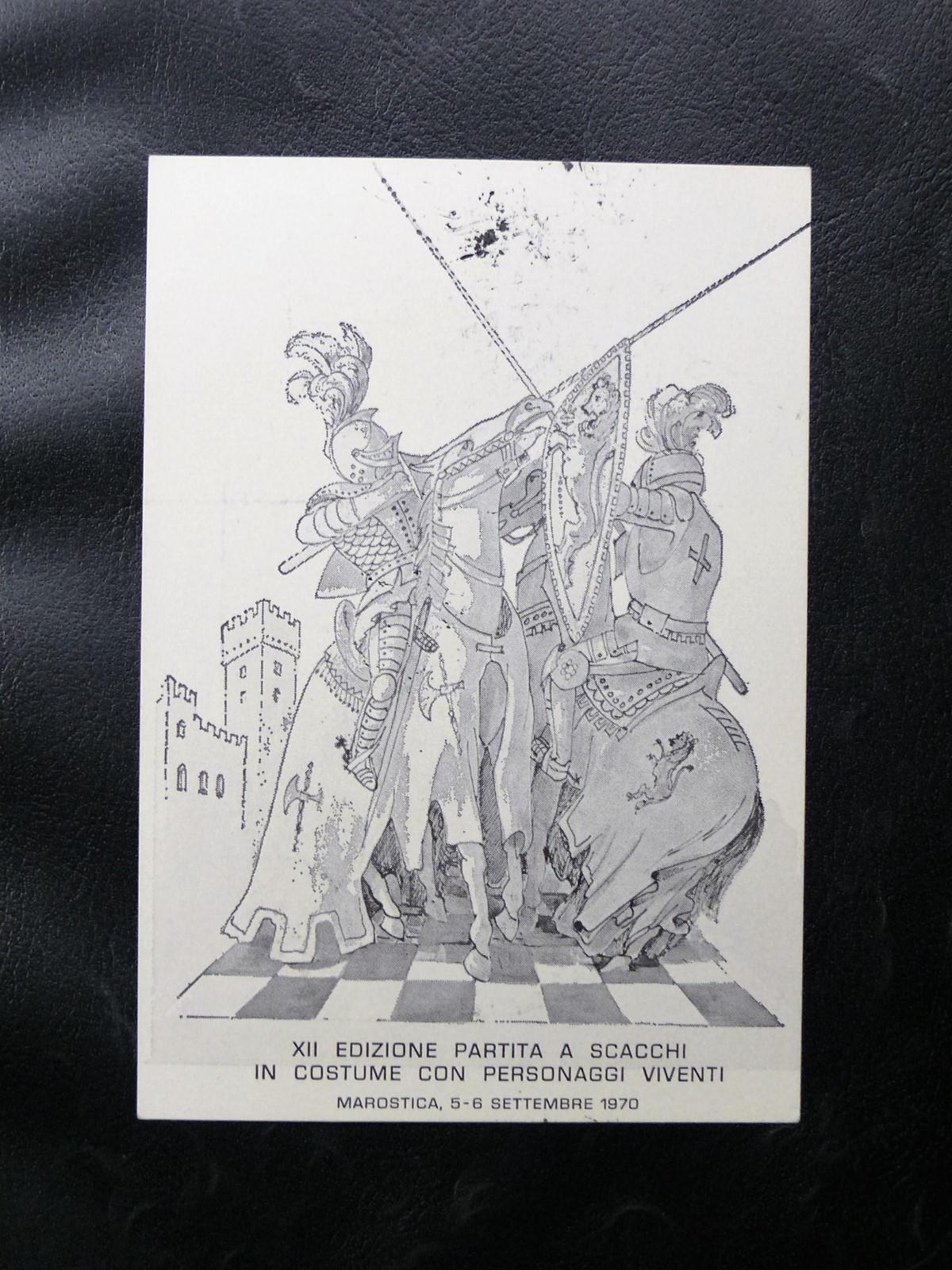 Photo 2/2