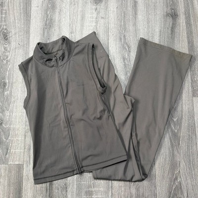 Sisters & Seekers Set Active Wear Flared Leggings Zip Up