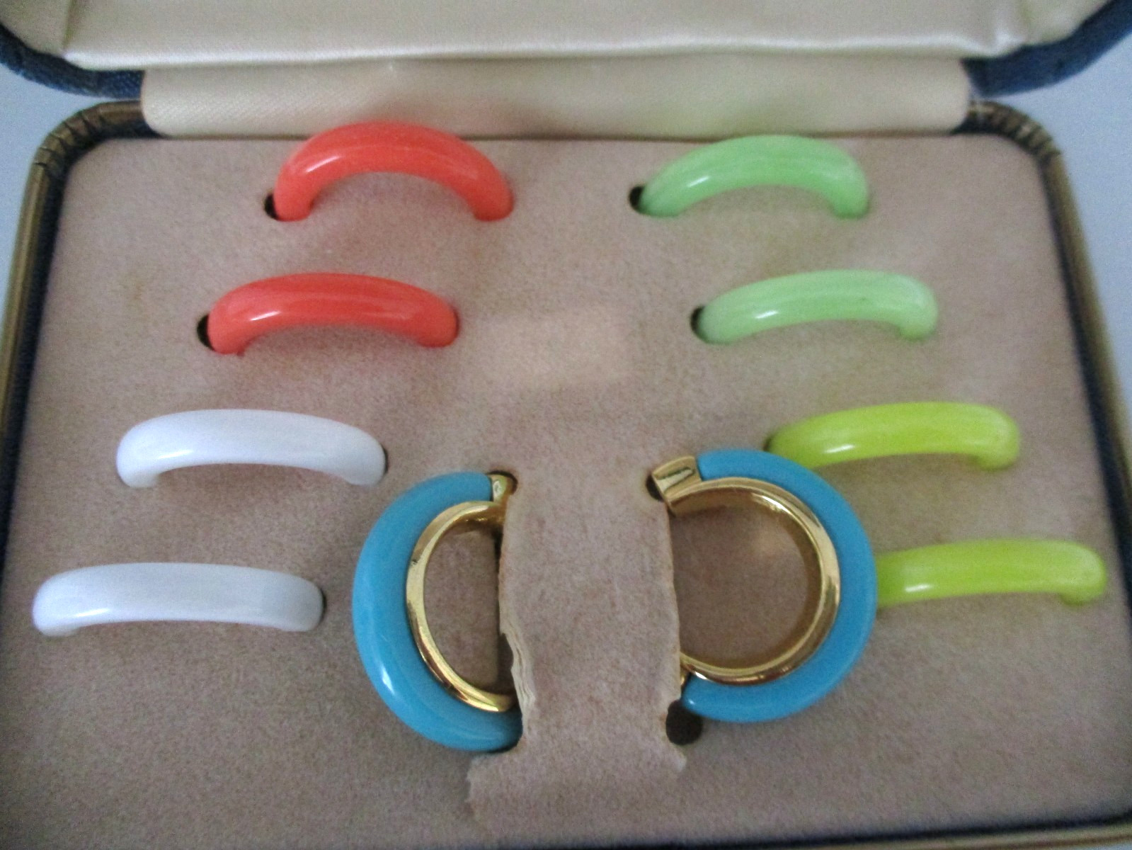 Neiman Marcus Interchangable Earring Set Clip On … - image 2