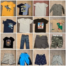 A Lot Of 16 items Boys Size 5T Old Navy, Oshkosh  