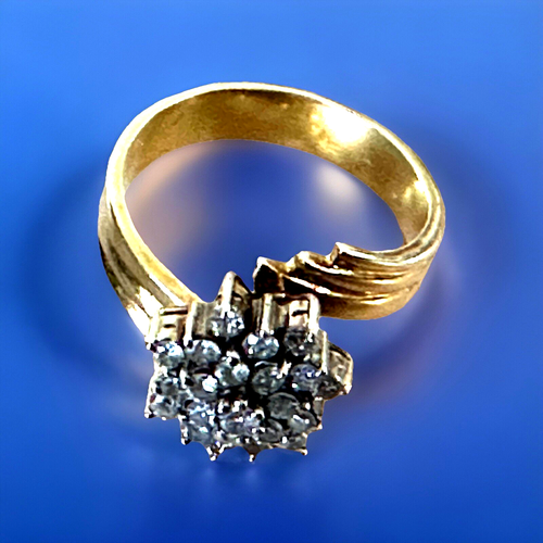 Estate Cluster Genuine 66 Diamonds 14 Kt Ring/Earrings Set, 10.53 Total Weight - Picture 8 of 10