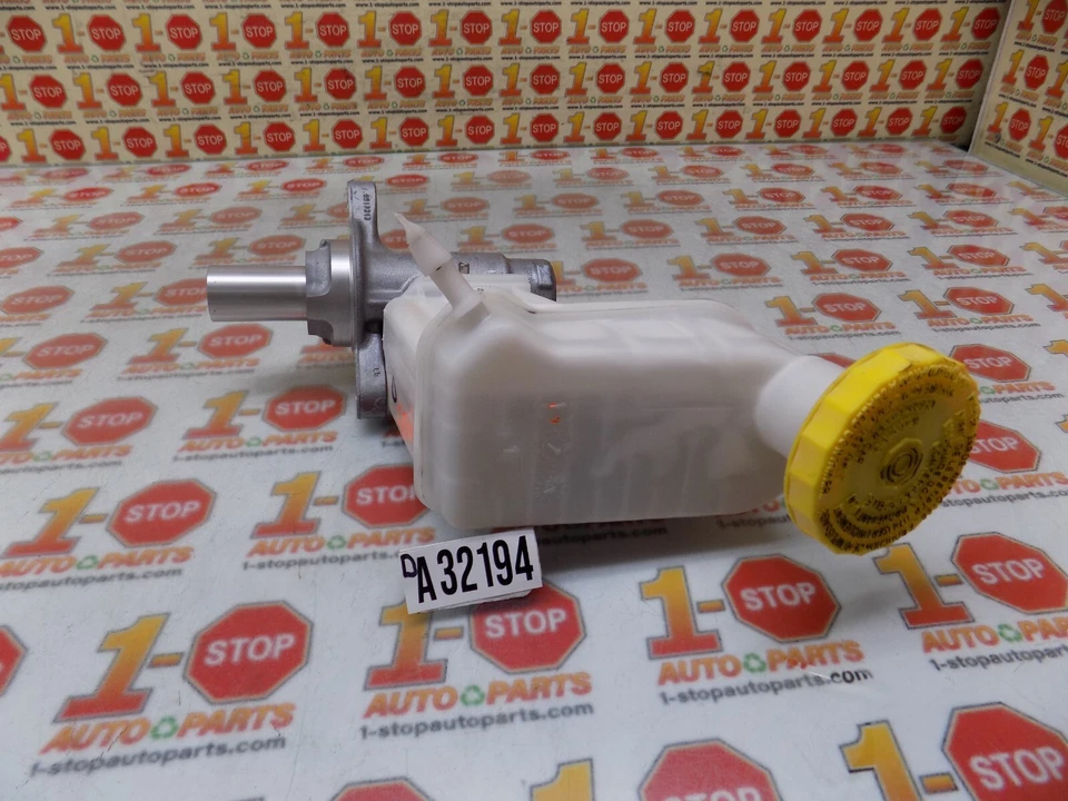 Jeep Compass 2017-2023 freno cilindro maestro 68347156ad OEM Foto 3 de 4