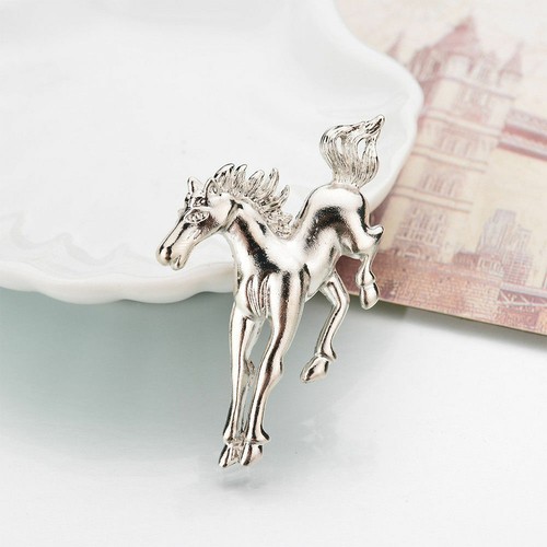 Creative Alloy Horse Shape Brooch Lapel Pin Fashion Jewelry Women Man Gifts - Picture 10 of 10