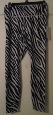 Nike One Dri-Fit 7/8 Length Leggings - White/Black - Ladies Size Medium NWT