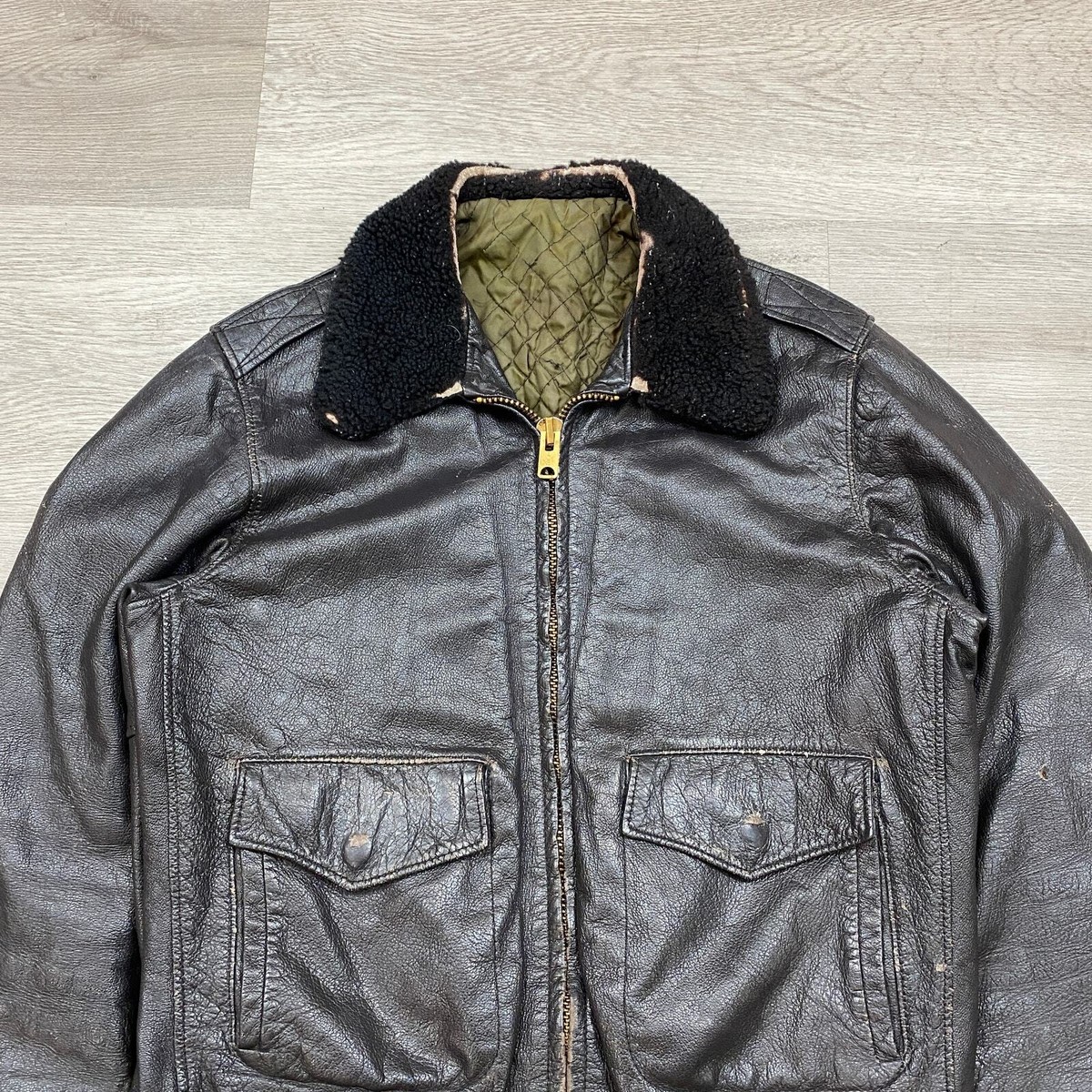 s-l1200.jpg s-l1200.jpg