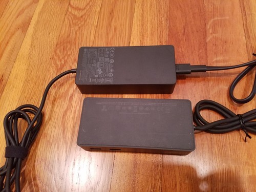 Microsoft Surface Docking Station (1661) + Power Adapter (1749) - Looks New - Picture 5 of 7