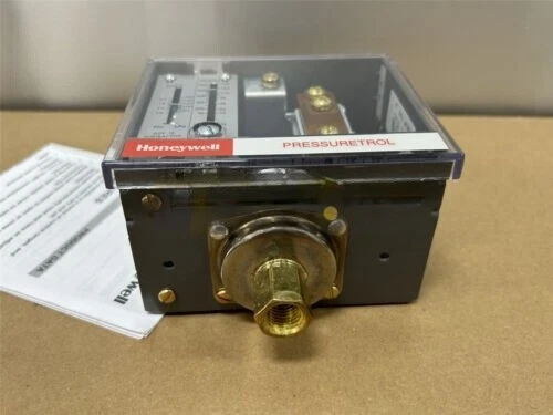 1PCS New Honeywell L404F1102 pressure switch free shipping - Picture 1 of 1