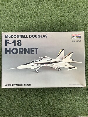 ハセガワ 1/32 F-18ホーネット ハセガワ1⁄32 マクダネル・ダグラス F ハセガワ 1/32 F-18ホーネット ハセガワ1⁄32 マクダネル・ダグラス F