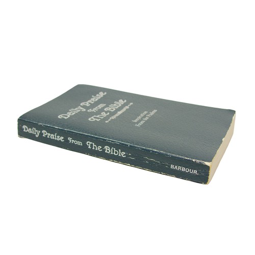 Daily Praise From the Bible Inspiration From the Psalms 1988 VTG Christian Book - Picture 2 of 6