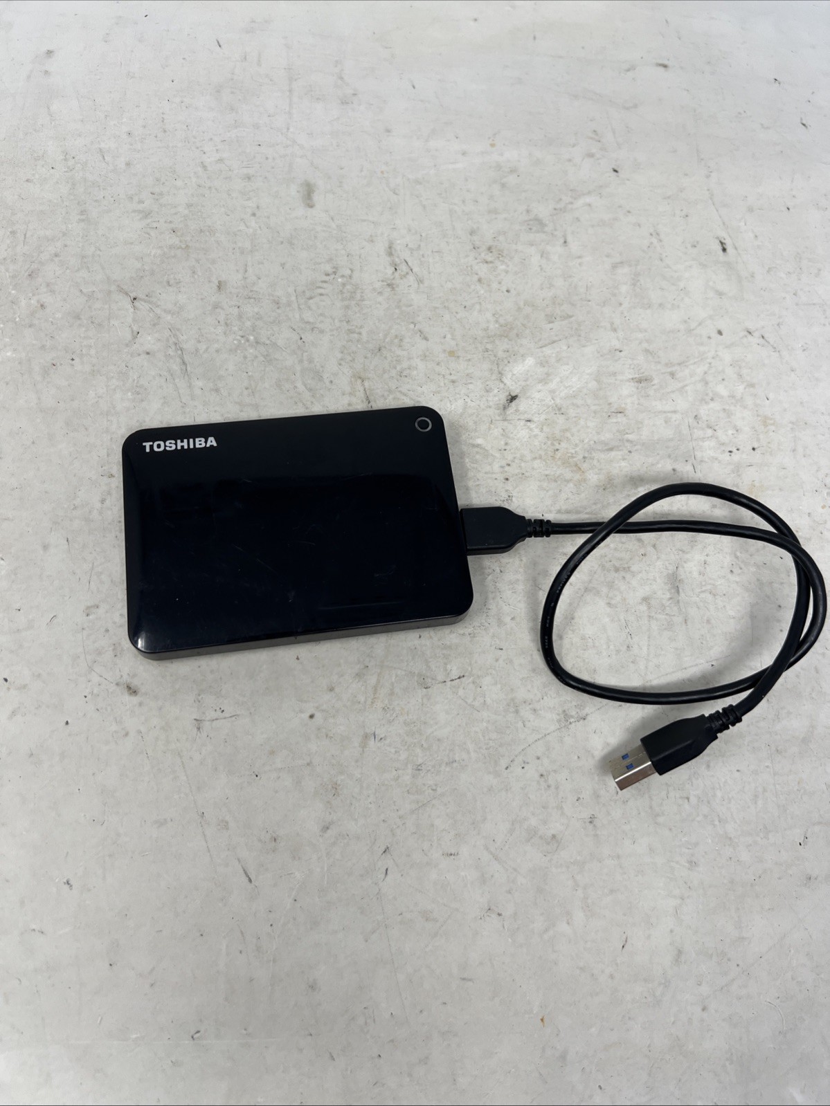 Toshiba Portable Hard Drive USB 3.0 1TB DTC810 HDTC810XK3A1 (163)