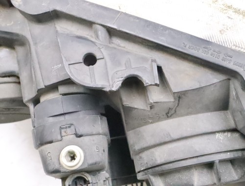 Phare droit occasion RENAULT MEGANE II Phase 1 - 1.9 DCI 120ch - Photo 6/8