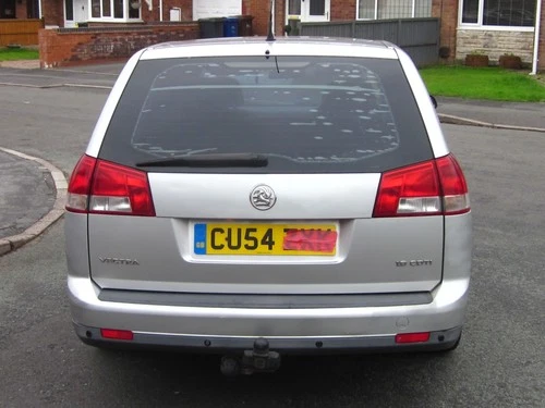 2004 Vauxhall Vectra 1.9 Diesel Estatel Manual - Picture 2 of 12