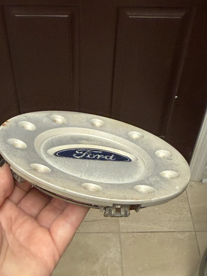 Tapa central Ford Five Hundred Ford Freestyle 4F931A096AA 2005-07 Foto 4 de 4