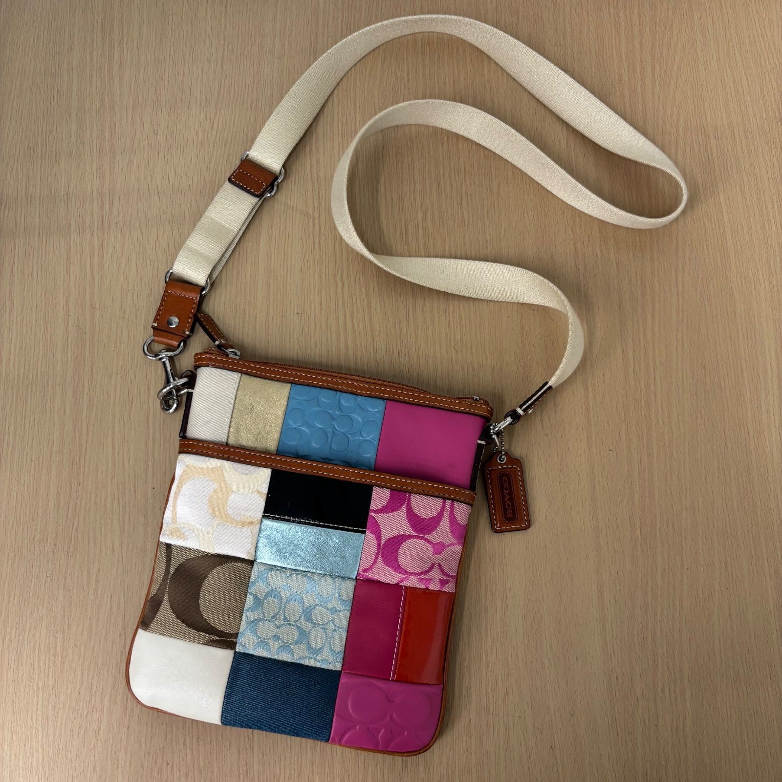 COACH patchwork shoulder bag patchwork pattern di… - image 1