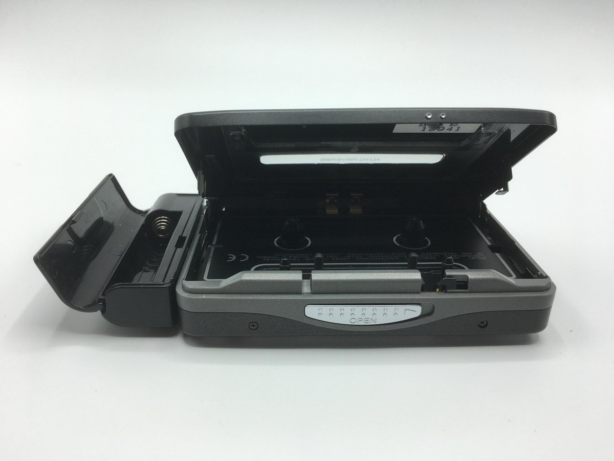 Sony Walkman Cassette Tape Player - Black (WM-EX652/B) | eBay