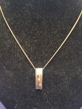 Elegant 925 Sterling Silver Pendant Necklace on Chain – Timeless Jewellery Gift